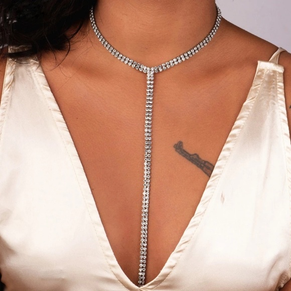 Jewelry - Silver Tone Drop Chain Diamond Choker